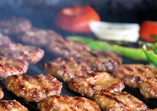 KÖFTE (YARIM EKMEK) (3 ADET/99GR)